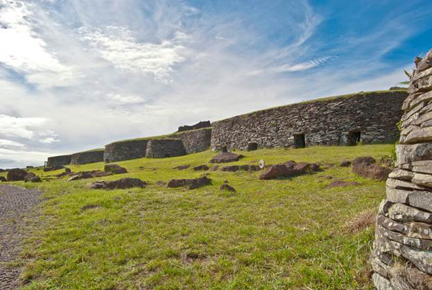https://www.easterisland.travel/images/media/images/archaeology/hare-keho-basalt-slab-houses-orongo.jpg