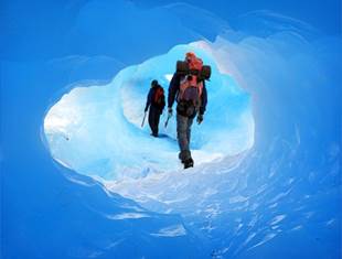 https://www.peruforless.com/blog/wp-content/uploads/2014/07/perito-moreno-glacier-trekkers-exploring-ice-caves-perito-moreno-glacier.jpg